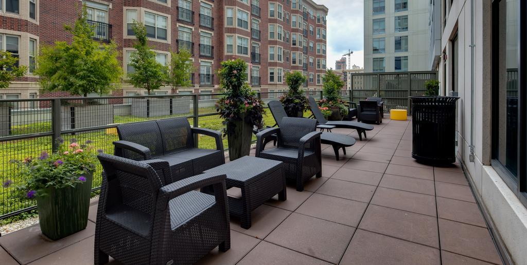 Global Luxury Suites At Kenmore Square Boston Extérieur photo