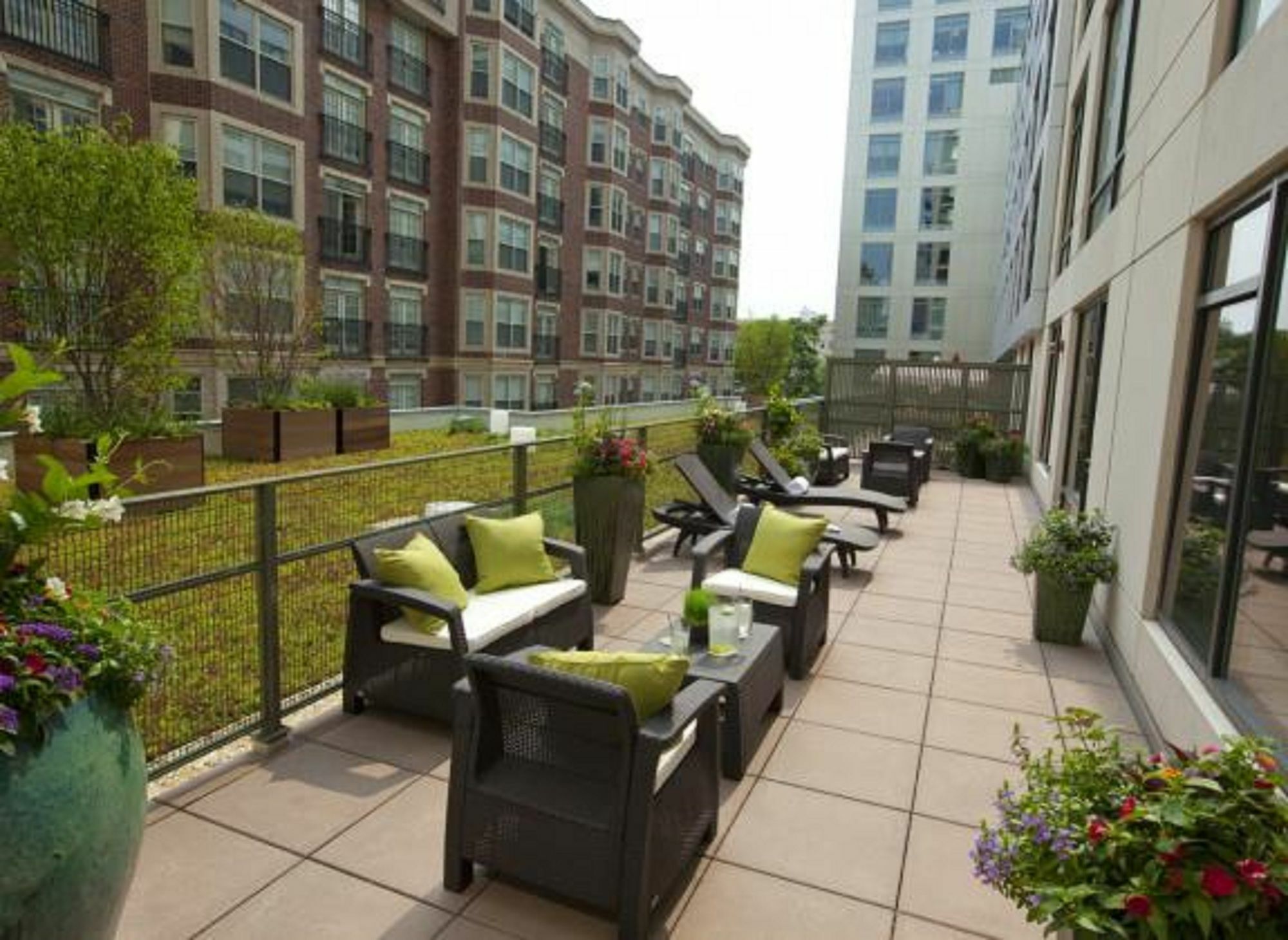 Global Luxury Suites At Kenmore Square Boston Extérieur photo