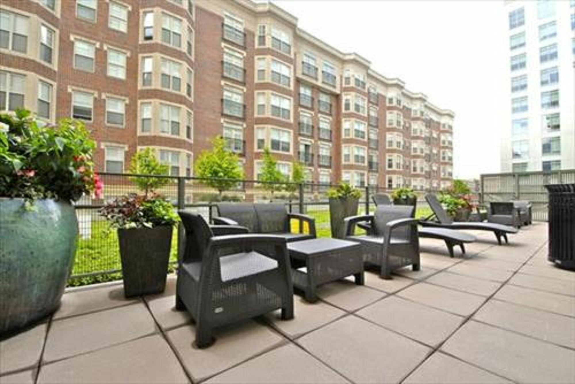 Global Luxury Suites At Kenmore Square Boston Extérieur photo